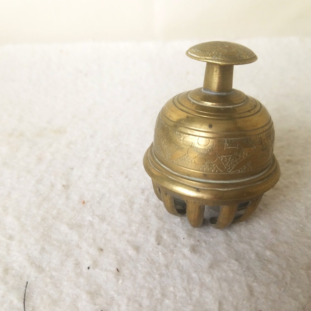 Brass Bell‎ Ornate Floral Engraved Vntg Elephant Claw Shaped hand